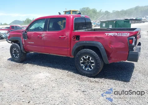 2017 Toyota Tacoma Trd Off Road из США, поврежденный, VIN 5TFCZ5AN5HX075788